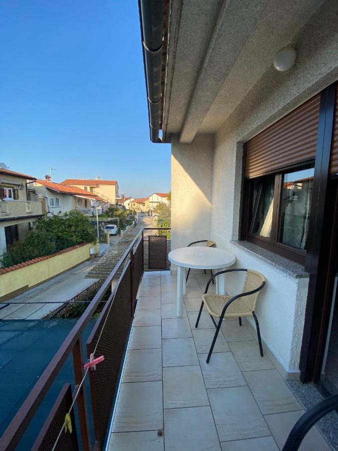 Apartman Milka Новиград Екстериор снимка